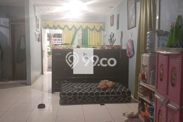 Dijual Rumah Mewah Megah Dengan View Eksklusif di Meruya, Jakarta Barat Dijual Rumah Mewah Megah Dengan View Eksklusif di Meruya, Jakarta Barat