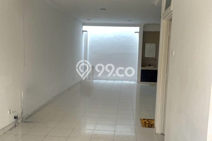 Rumah Elit LB 120m2 Siap Huni Desain Elegan di Meruya, Jakarta Barat Rumah Elit LB 120m2 Siap Huni Desain Elegan di Meruya, Jakarta Barat