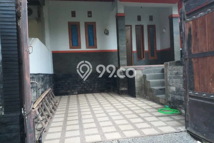 Dijual Rumah 2 Kamar Lokasi Strategis Bagus dan Strategis di Tapos Dijual Rumah 2 Kamar Lokasi Strategis Bagus dan Strategis di Tapos