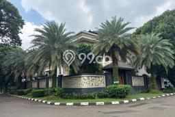 Rumah Luxury Modern Tanpa Renovasi di Bekasi Kota Bekasi Rumah Luxury Modern Tanpa Renovasi di Bekasi Kota Bekasi