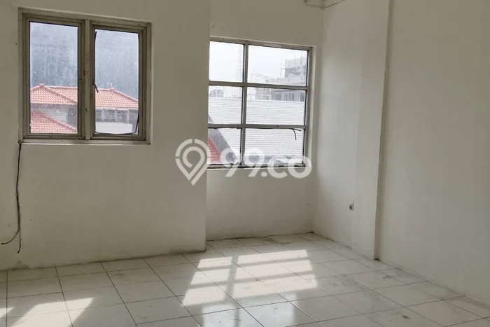 Unit Komersial Disewakan di Jakarta Barat Area Strategis Harga Kompetitif Unit Komersial Disewakan di Jakarta Barat Area Strategis Harga Kompetitif