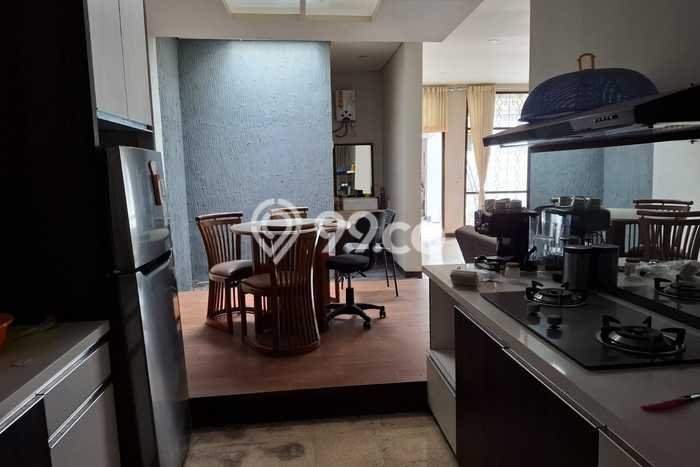 Siap Huni Rumah Mewah 3 Kamar di Babakan Ciparay Dekat ke Mana Saja Siap Huni Rumah Mewah 3 Kamar di Babakan Ciparay Dekat ke Mana Saja