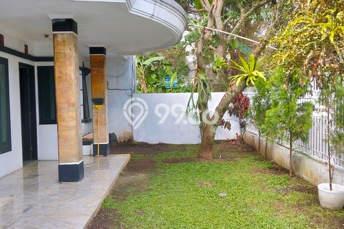 Hunian Mewah Siap Huni LT 240m2 di Babakan Ciparay, Bandung Hunian Mewah Siap Huni LT 240m2 di Babakan Ciparay, Bandung
