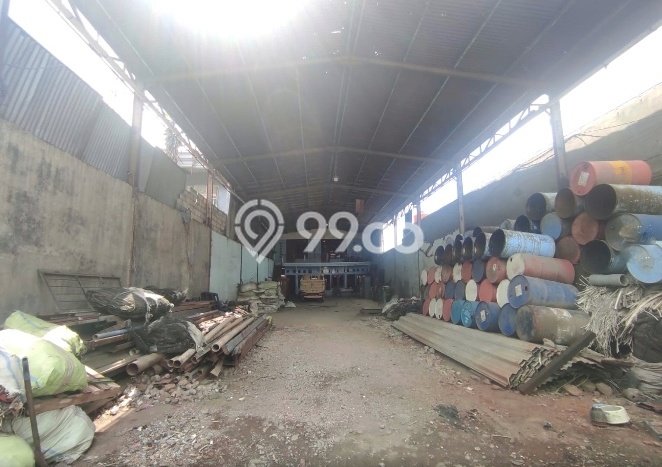 Area Ramai! Gudang Dijual di Koja untuk Bisnis Luas Bangunan 80m2 Area Ramai! Gudang Dijual di Koja untuk Bisnis Luas Bangunan 80m2