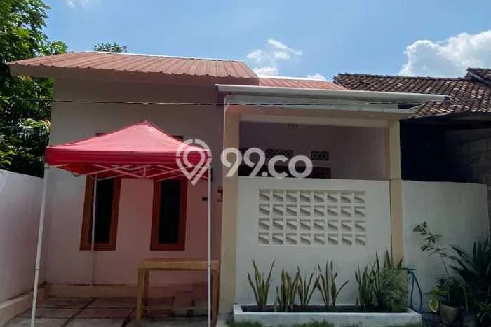 Hunian Cantik Minimalis Lb 45m2 di Maguwoharjo, Yogyakarta Hunian Cantik Minimalis Lb 45m2 di Maguwoharjo, Yogyakarta