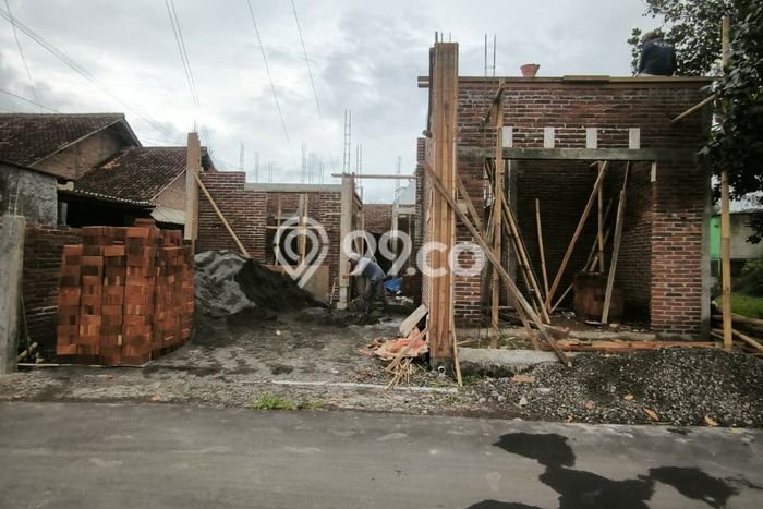 Dijual Rumah 3 Kamar Lokasi Ideal Nyaman dan Strategis di Mlati Dijual Rumah 3 Kamar Lokasi Ideal Nyaman dan Strategis di Mlati