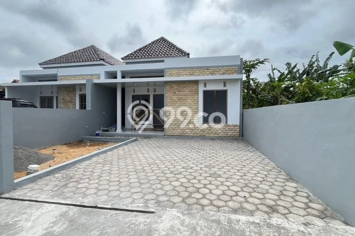 Hunian Cantik Minimalis Lb 70m2 di Wirobrajan, Yogyakarta Hunian Cantik Minimalis Lb 70m2 di Wirobrajan, Yogyakarta