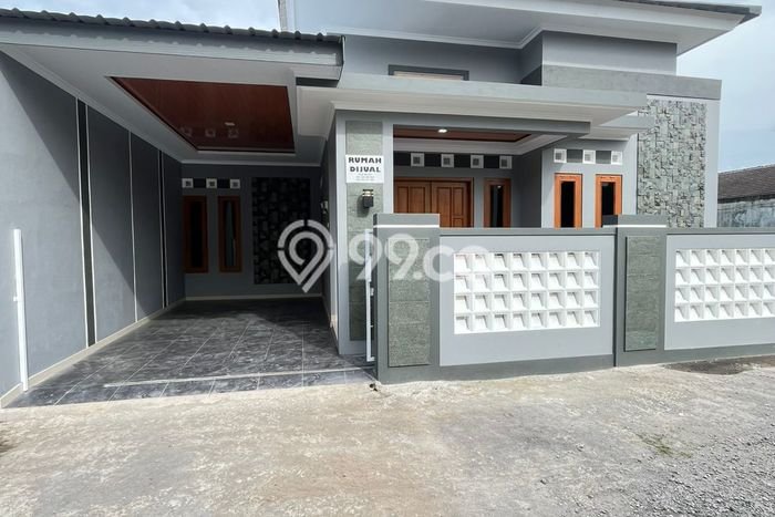 Rumah Strategis Minimalis Lb 70m2 di Kraton, Yogyakarta Rumah Strategis Minimalis Lb 70m2 di Kraton, Yogyakarta