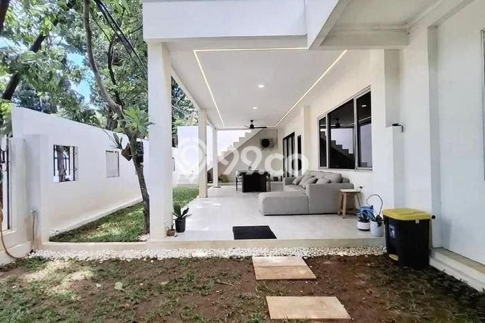 Rumah Eksklusif Dijual LT 469m2 di Kebayoran Baru, Jakarta Selatan Rumah Eksklusif Dijual LT 469m2 di Kebayoran Baru, Jakarta Selatan