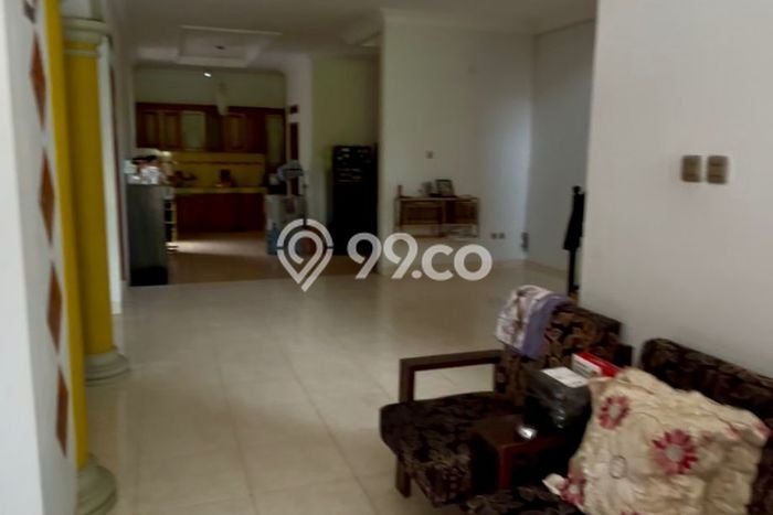 Dijual Rumah 4 Kamar Lokasi Ideal Nyaman dan Strategis di Cipondoh Dijual Rumah 4 Kamar Lokasi Ideal Nyaman dan Strategis di Cipondoh