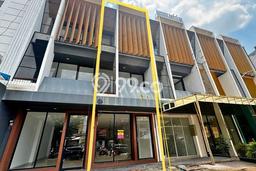 Unit Ruko Disewa Lokasi Tebet, Jakarta Selatan Spesifikasi Luas Bangunan 190m2 Unit Ruko Disewa Lokasi Tebet, Jakarta Selatan Spesifikasi Luas Bangunan 190m2