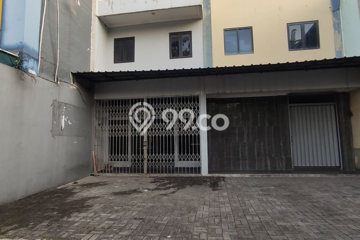 FOR SALE! Ruko di Jatinegara Jakarta Timur, LT 221m2, LB 365m2 FOR SALE! Ruko di Jatinegara Jakarta Timur, LT 221m2, LB 365m2