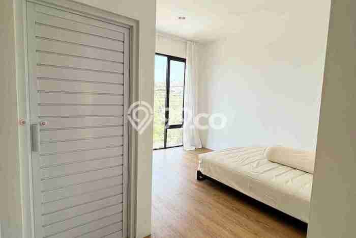 Rumah Area Strategis di Ciwaruga, Bandung, LT 93m2m² LB 86m2m² Rumah Area Strategis di Ciwaruga, Bandung, LT 93m2m² LB 86m2m²