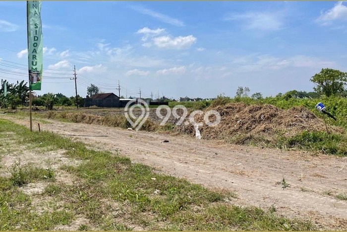 Tanah Dijual Lokasi Strategis di Sleman dengan Luas 109m2 Tanah Dijual Lokasi Strategis di Sleman dengan Luas 109m2