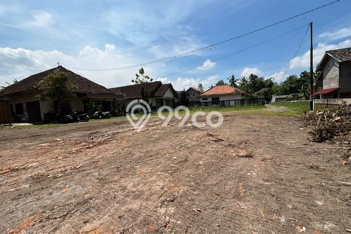 Kavling Tanah di Sleman Dijual Luas 141m2 Legalitas SHM Kavling Tanah di Sleman Dijual Luas 141m2 Legalitas SHM