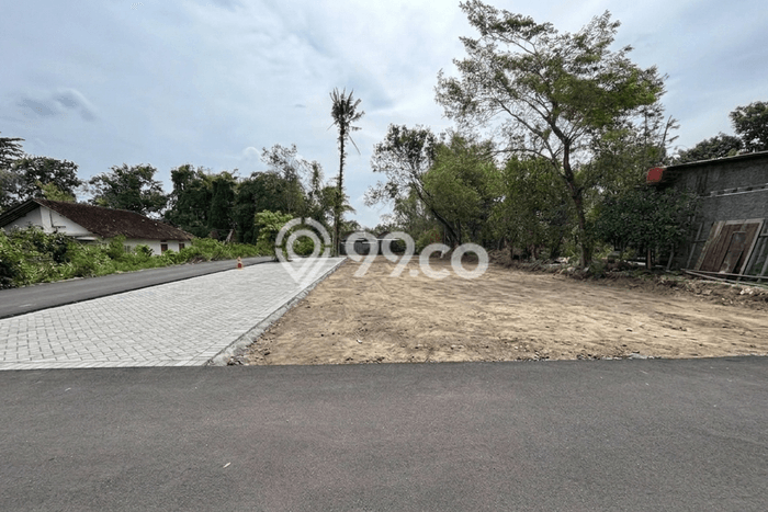 Untuk Dijual Tanah di Yogyakarta, Luas 121m2 SHM Untuk Dijual Tanah di Yogyakarta, Luas 121m2 SHM
