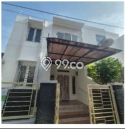 Rumah Modern Cantik 3 KT Bisa Langsung Pindah di Palmerah Rumah Modern Cantik 3 KT Bisa Langsung Pindah di Palmerah