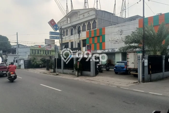 Unit Ruko Dijual di Jakarta Timur LT 450m2 & LB 450m2 Unit Ruko Dijual di Jakarta Timur LT 450m2 & LB 450m2