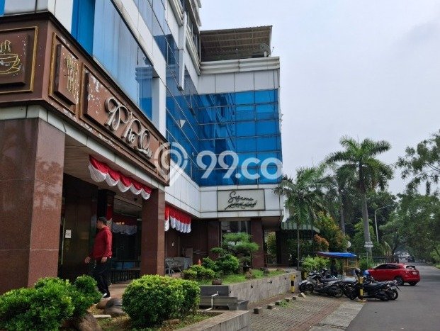 Ruko Dijual di Prime Area Jakarta Barat Luas 200m2 Ruko Dijual di Prime Area Jakarta Barat Luas 200m2