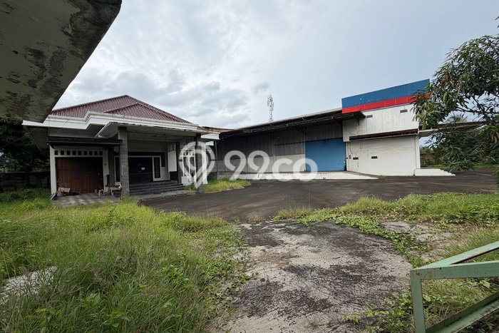 Unit Gudang Dijual di Tangerang LT 4694m2 & LB 1894m2 Unit Gudang Dijual di Tangerang LT 4694m2 & LB 1894m2
