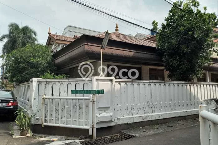 For Sale Rumah Mewah Exclusive di Tebet, Jakarta Selatan For Sale Rumah Mewah Exclusive di Tebet, Jakarta Selatan