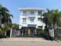 Rumah Mewah LB 449m2 Siap Pakai Desain Elegan di Pantai Indah Kapuk 2, Jakarta Utara Rumah Mewah LB 449m2 Siap Pakai Desain Elegan di Pantai Indah Kapuk 2, Jakarta Utara