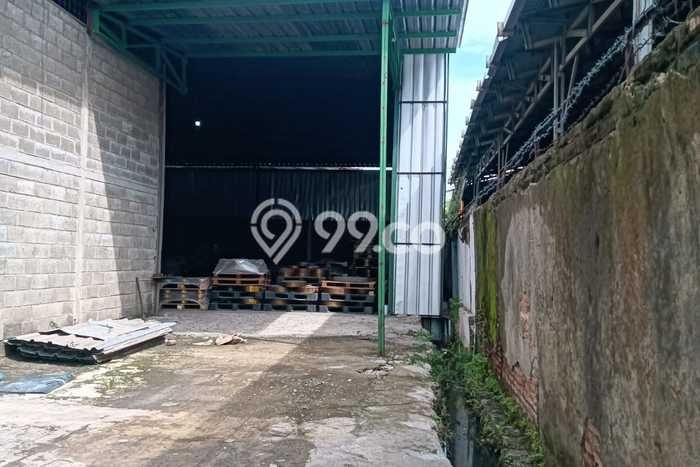 Unit Gudang Dijual di Jakarta Utara LT 4800m2 & LB 1320m2 Unit Gudang Dijual di Jakarta Utara LT 4800m2 & LB 1320m2