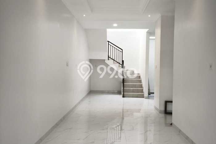 Rumah Minimalis 4 KT LT 90m2 di Harapan Indah Rumah Minimalis 4 KT LT 90m2 di Harapan Indah