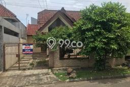 Hunian Nyaman Asri 3 KT Siap Huni di BSD City Tangerang Hunian Nyaman Asri 3 KT Siap Huni di BSD City Tangerang