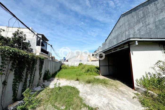 Tanah Dijual di Jakarta Barat Seluas 305m2 Strategis Tanah Dijual di Jakarta Barat Seluas 305m2 Strategis