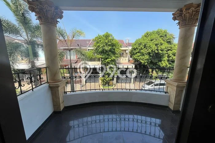 Rumah sewa siap huni 6 Kamar Tidur di Cibubur, Depok Rumah sewa siap huni 6 Kamar Tidur di Cibubur, Depok