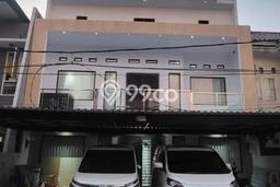 Rumah Elit Modern Siap Huni di Cirendeu Jakarta Selatan Rumah Elit Modern Siap Huni di Cirendeu Jakarta Selatan