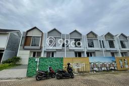 Dijual Rumah Strategis Bagus Punya 3 KT di Pamulang Tangerang Selatan SHM Dijual Rumah Strategis Bagus Punya 3 KT di Pamulang Tangerang Selatan SHM