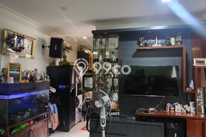 Dijual Cepat Rumah Favorit Siap Huni LB 75m2 di Ciracas, Jakarta Timur Dijual Cepat Rumah Favorit Siap Huni LB 75m2 di Ciracas, Jakarta Timur