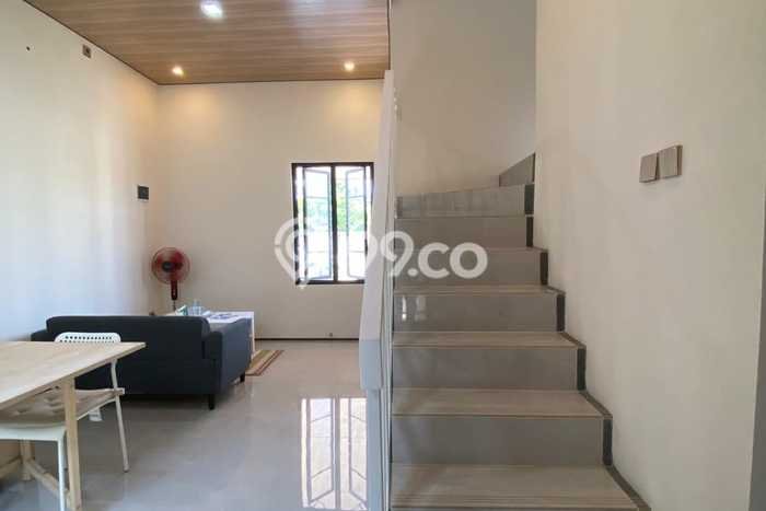 Rumah Modern Minimalis 3 Kamar Siap Huni di BSD Rumah Modern Minimalis 3 Kamar Siap Huni di BSD