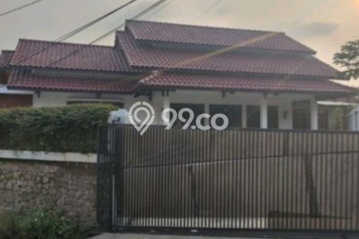 HOT DEAL! Dijual Rumah Premium area Cimenyan, Bandung, Luas Tanah 856m2m² Luas Bangunan 450m2m² HOT DEAL! Dijual Rumah Premium area Cimenyan, Bandung, Luas Tanah 856m2m² Luas Bangunan 450m2m²
