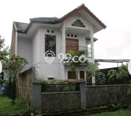 Dijual Rumah 4 Kamar Lokasi Strategis Nyaman dan Strategis di Lembang Dijual Rumah 4 Kamar Lokasi Strategis Nyaman dan Strategis di Lembang