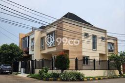 Dijual Rumah Mewah Megah Dengan View Eksklusif di Gading Serpong, Tangerang Dijual Rumah Mewah Megah Dengan View Eksklusif di Gading Serpong, Tangerang