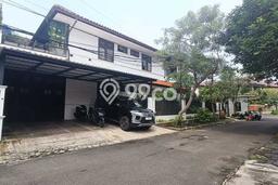 Rumah Elit Modern Tanpa Renovasi di Pejaten Jakarta Selatan Rumah Elit Modern Tanpa Renovasi di Pejaten Jakarta Selatan