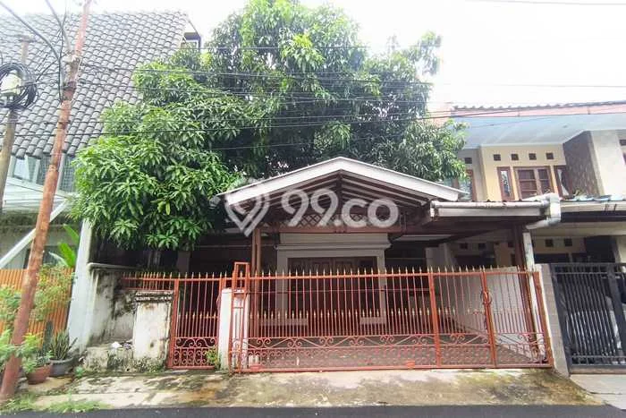 For Sale Rumah 3 Kamar Lokasi Ideal Nyaman dan Strategis di Ciputat Timur For Sale Rumah 3 Kamar Lokasi Ideal Nyaman dan Strategis di Ciputat Timur