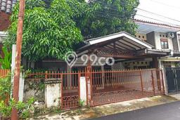 For Sale Rumah 3 Kamar Lokasi Ideal Nyaman dan Strategis di Ciputat Timur For Sale Rumah 3 Kamar Lokasi Ideal Nyaman dan Strategis di Ciputat Timur