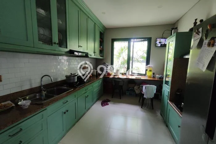 Rumah Mewah LB 599m2 Siap Huni Desain Elegan di Cipinang Melayu, Jakarta Timur Rumah Mewah LB 599m2 Siap Huni Desain Elegan di Cipinang Melayu, Jakarta Timur