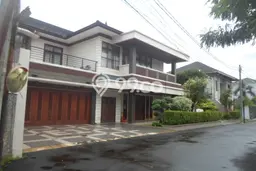 Hunian Mewah LB 716m2 Siap Huni Desain Elegan di Kemang, Jakarta Selatan Hunian Mewah LB 716m2 Siap Huni Desain Elegan di Kemang, Jakarta Selatan