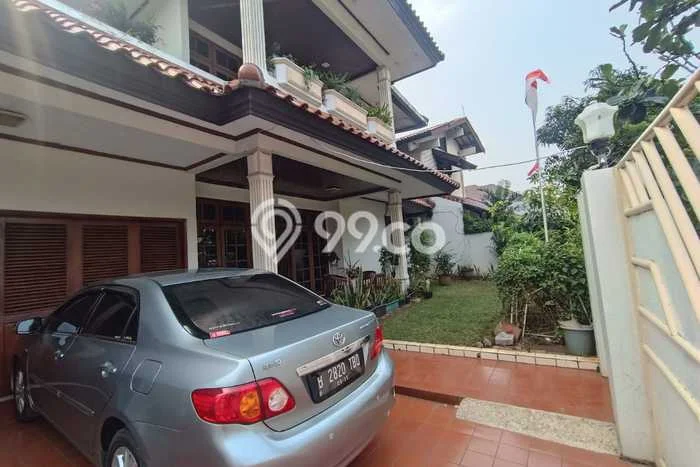 Rumah Mewah Siap Huni LT 408m2 di Duren Sawit, Jakarta Timur Rumah Mewah Siap Huni LT 408m2 di Duren Sawit, Jakarta Timur