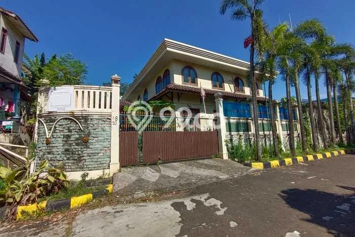 Dijual Hunian Mewah dengan Fasilitas Sekitar Lengkap di Kembangan, Jakarta Barat Dijual Hunian Mewah dengan Fasilitas Sekitar Lengkap di Kembangan, Jakarta Barat