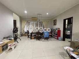 Rumah Eksklusif Siap Huni LT 309m2 di Tangerang, Tangerang Rumah Eksklusif Siap Huni LT 309m2 di Tangerang, Tangerang
