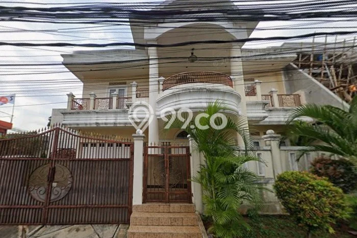 Siap Huni Rumah Mewah 5 Kamar di Ciputat Timur Dekat ke Mana Pun Siap Huni Rumah Mewah 5 Kamar di Ciputat Timur Dekat ke Mana Pun