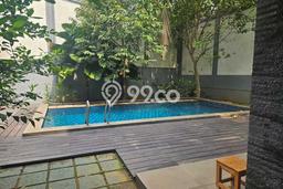 Rumah Luxury Modern Siap Huni di Bintaro Tangerang Selatan Rumah Luxury Modern Siap Huni di Bintaro Tangerang Selatan
