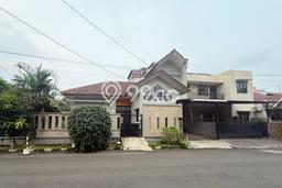 Rumah Kontrakan Tangerang Selatan LT 236m2 LB 133m2 Area Villa Melati Mas Rumah Kontrakan Tangerang Selatan LT 236m2 LB 133m2 Area Villa Melati Mas