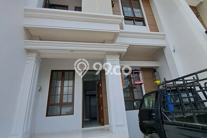 Dijual Rumah 3 Kamar Lokasi Ideal Nyaman dan Strategis di Banyumanik Dijual Rumah 3 Kamar Lokasi Ideal Nyaman dan Strategis di Banyumanik